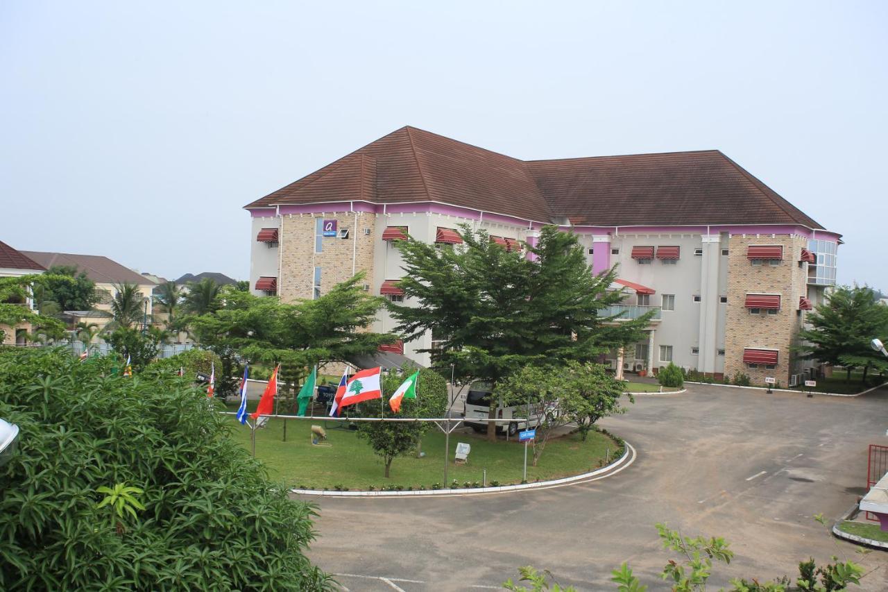Oxygen Holiday Resort Owerri Esterno foto