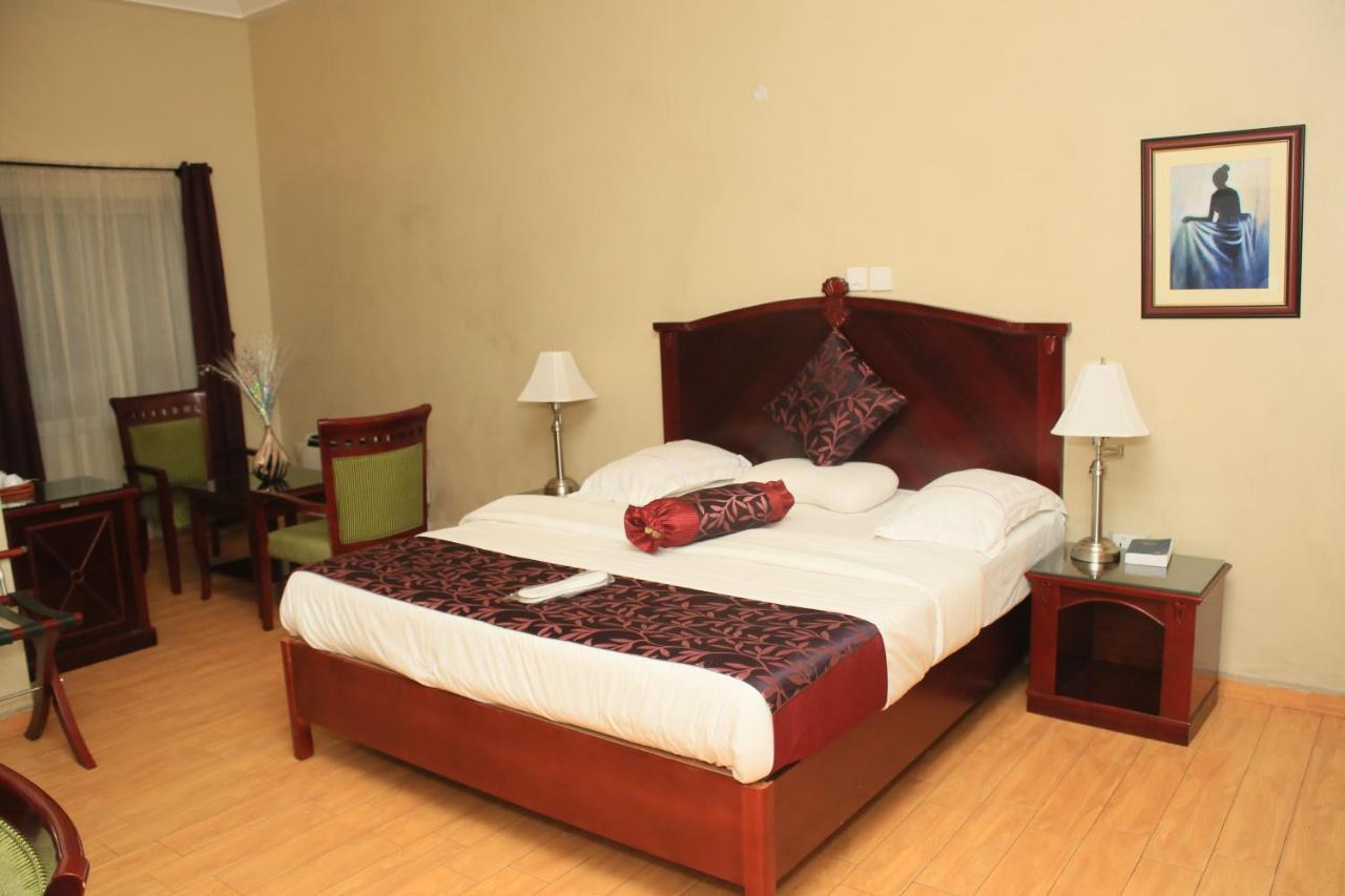 Oxygen Holiday Resort Owerri Esterno foto
