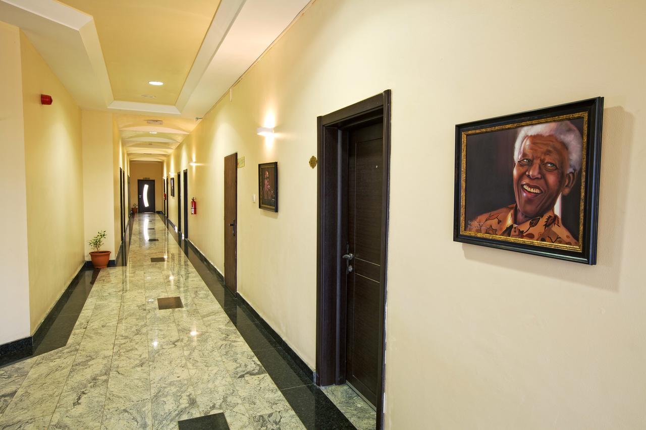Oxygen Holiday Resort Owerri Esterno foto