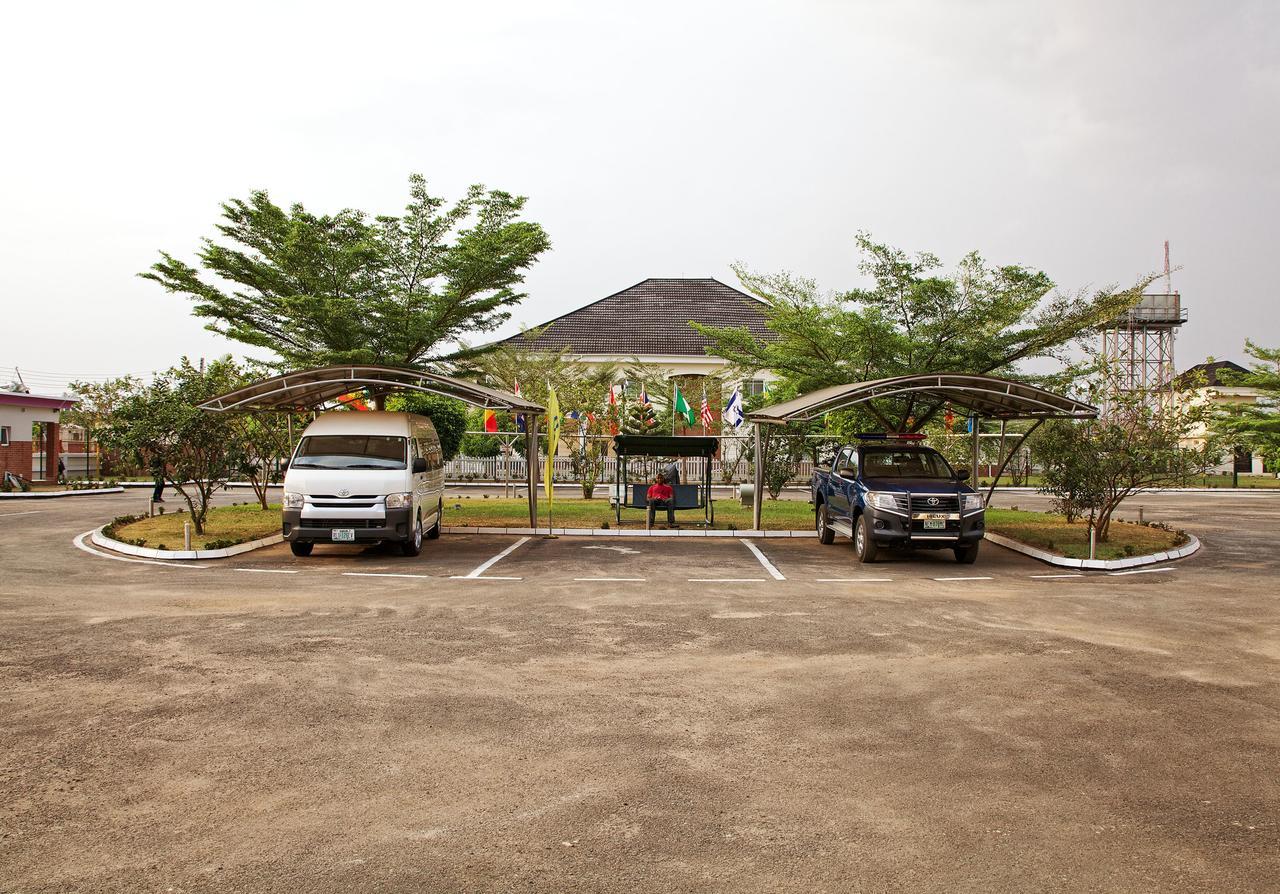 Oxygen Holiday Resort Owerri Esterno foto